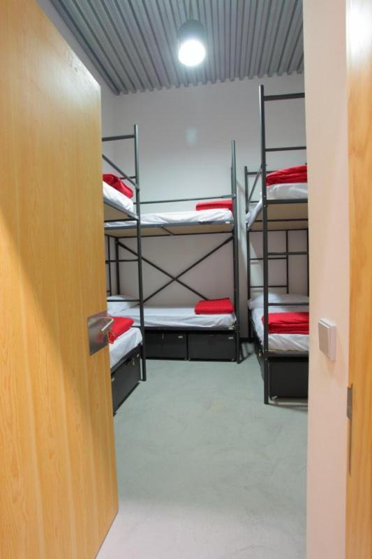 Traveller Box Hostel Seville Exterior photo